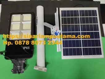 Lampu Jalan Tenaga Surya 2in1 Solar Cell